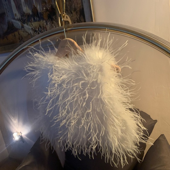 La Marque DIDINA | FEATHER SHRUG - Picture 2 of 5